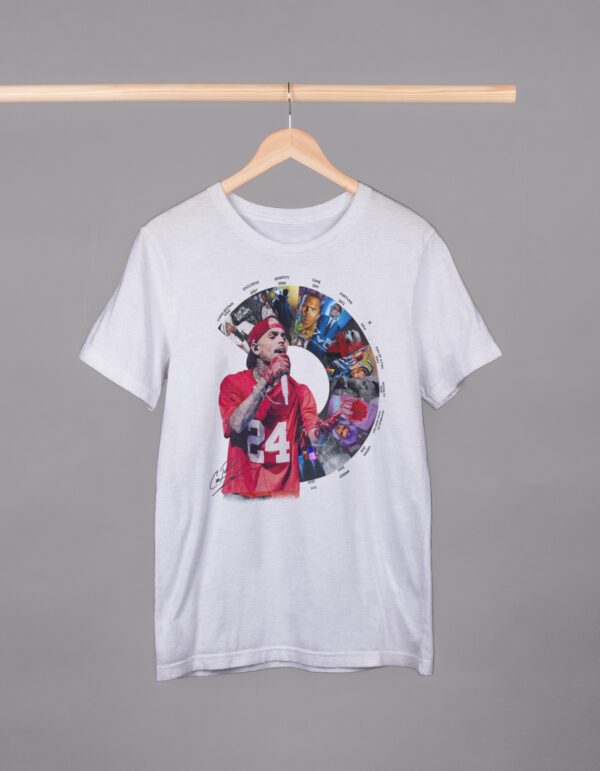 Camiseta Oversized Chris Brown Álbuns 2005-2023 - 100% Algodão - Imagem 2